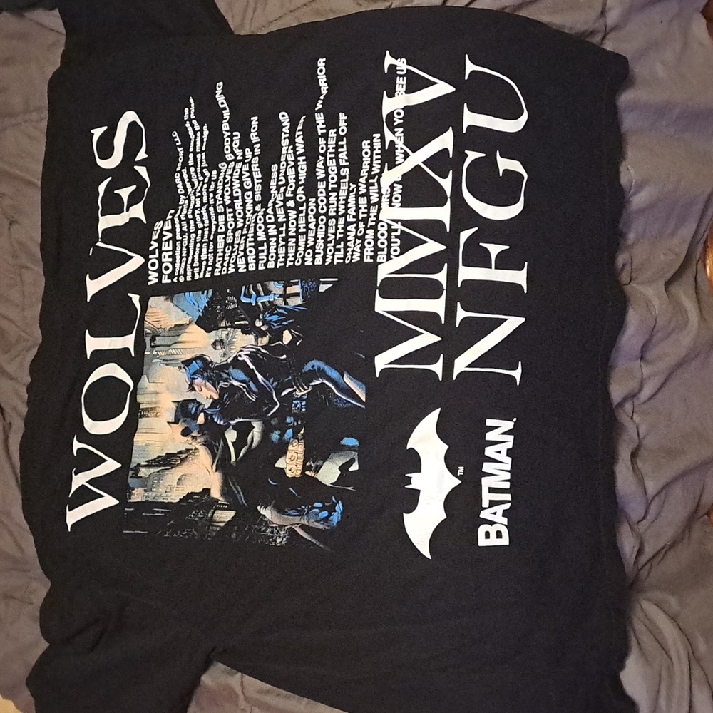Darcsport Batman/Catwoman Shirt